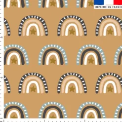 Arc-en-ciel bleu - Fond camel