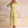 Banane - fond jaune pastel