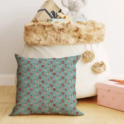 Boule de noel rouge et beige - Fond vert de gris