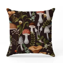 Champignons baies et insectes - Fond noir