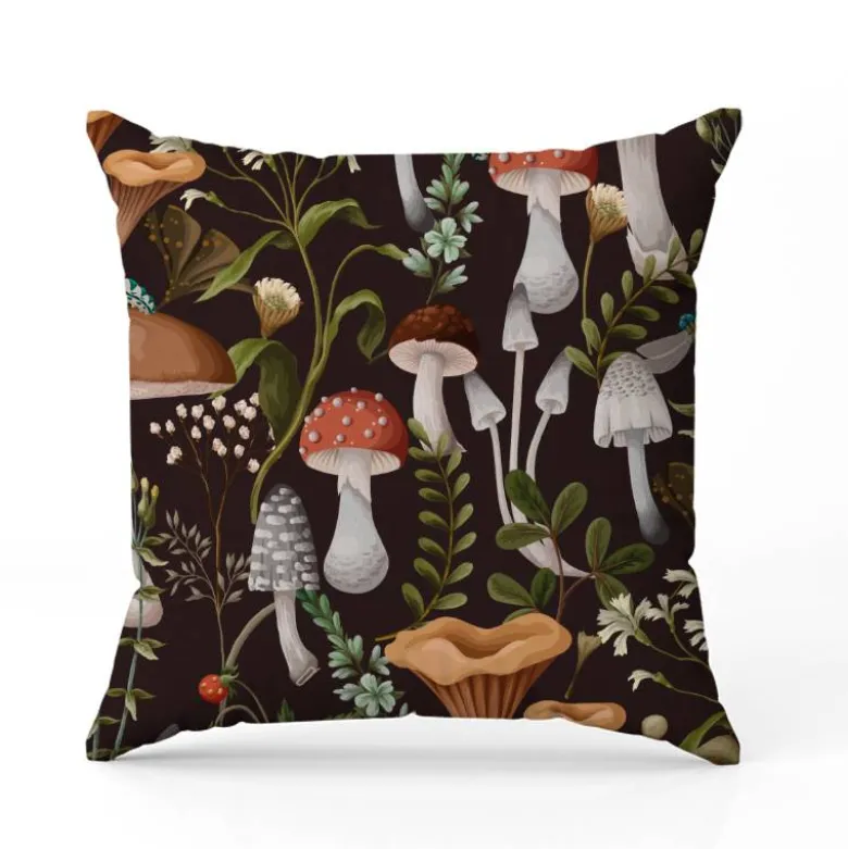 Champignons baies et insectes - Fond noir