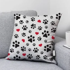 Coeur rouge et pattes de chats - Fond blanc