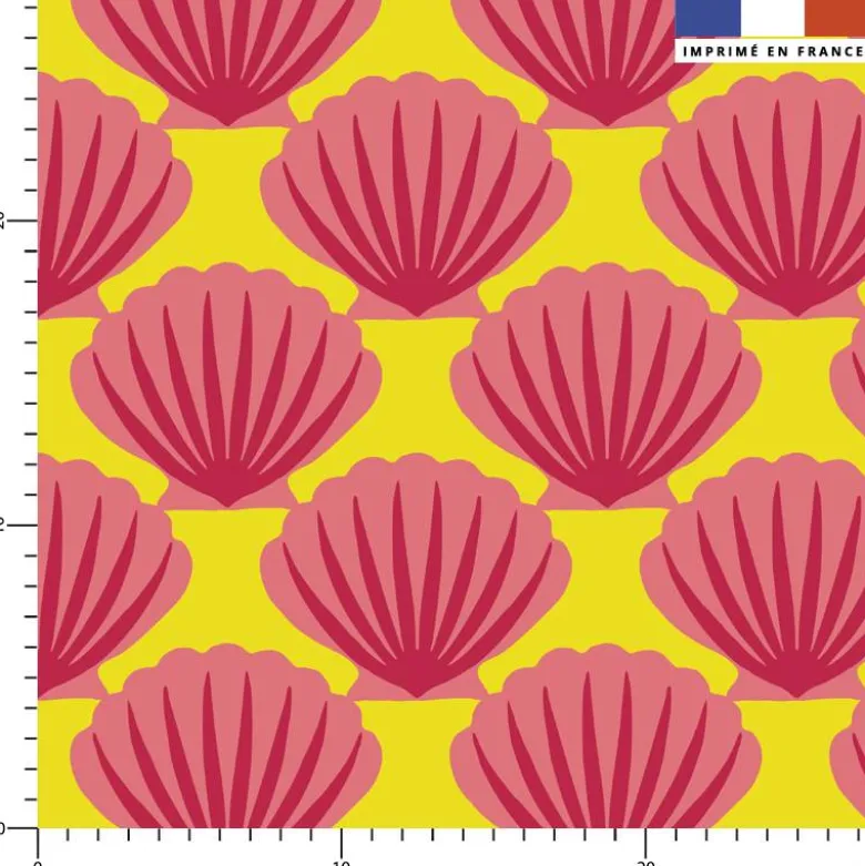 Coquillages roses - Fond jaune - Création Andréa Leonelli