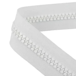 Fermeture injectée 8mm au mètre blanc