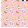 Gnome et oeufs de Pâques - Fond rose pastel