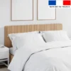 Latte effet bois beige - Fond noir