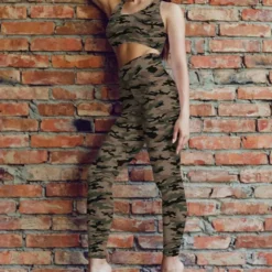 Lycra motif camouflage vert noir et marron