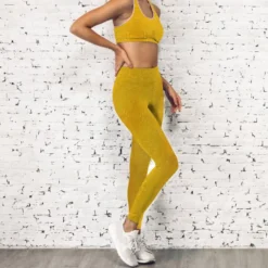 Lycra motif paillettes dorées