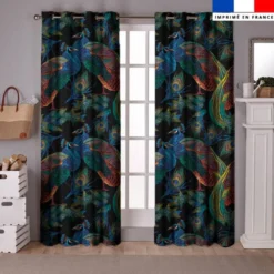 Paon effet brodé - Fond noir