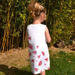 Patron robe enfant imprimé pastèque blanc