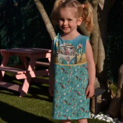 Patron robe enfant motif hippo van - Création Stillistic
