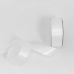 Ruban satin en bobine blanc 20 mm