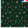 Sapin de Noel et cadeau vert et rouge - Fond vert forêt