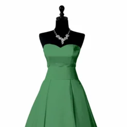 Satin uni vert sapin 140 cm