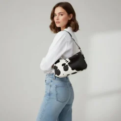 Simili cuir imprimé peau de vache noire