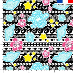 Tissu imperméable noir motif tortue et raie manta maori bleu