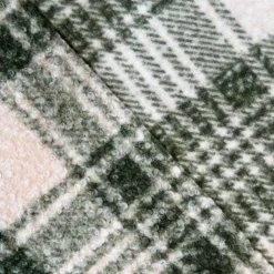 Tissu lainage bouclette motif tartan vert et écru