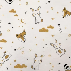 Tissu minky blanc motif animaux et nuit étoilée ocre