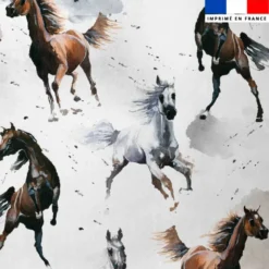 Tissu minky imprimé chevaux blancs et bruns