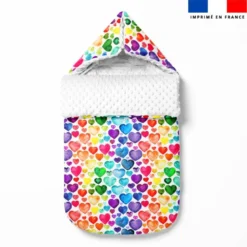 Tissu minky imprimé coeurs arc-en-ciel effet aquarelle