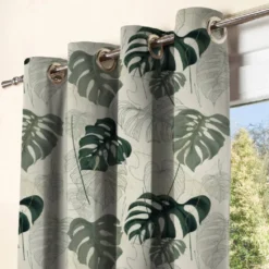 Tissu occultant grège motif jungle vert dessin et réaliste