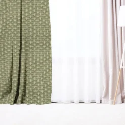 Tissu occultant grège motif éventail pétale vert sauge