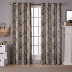 Tissu occultant taupe motif branches et feuilles marron